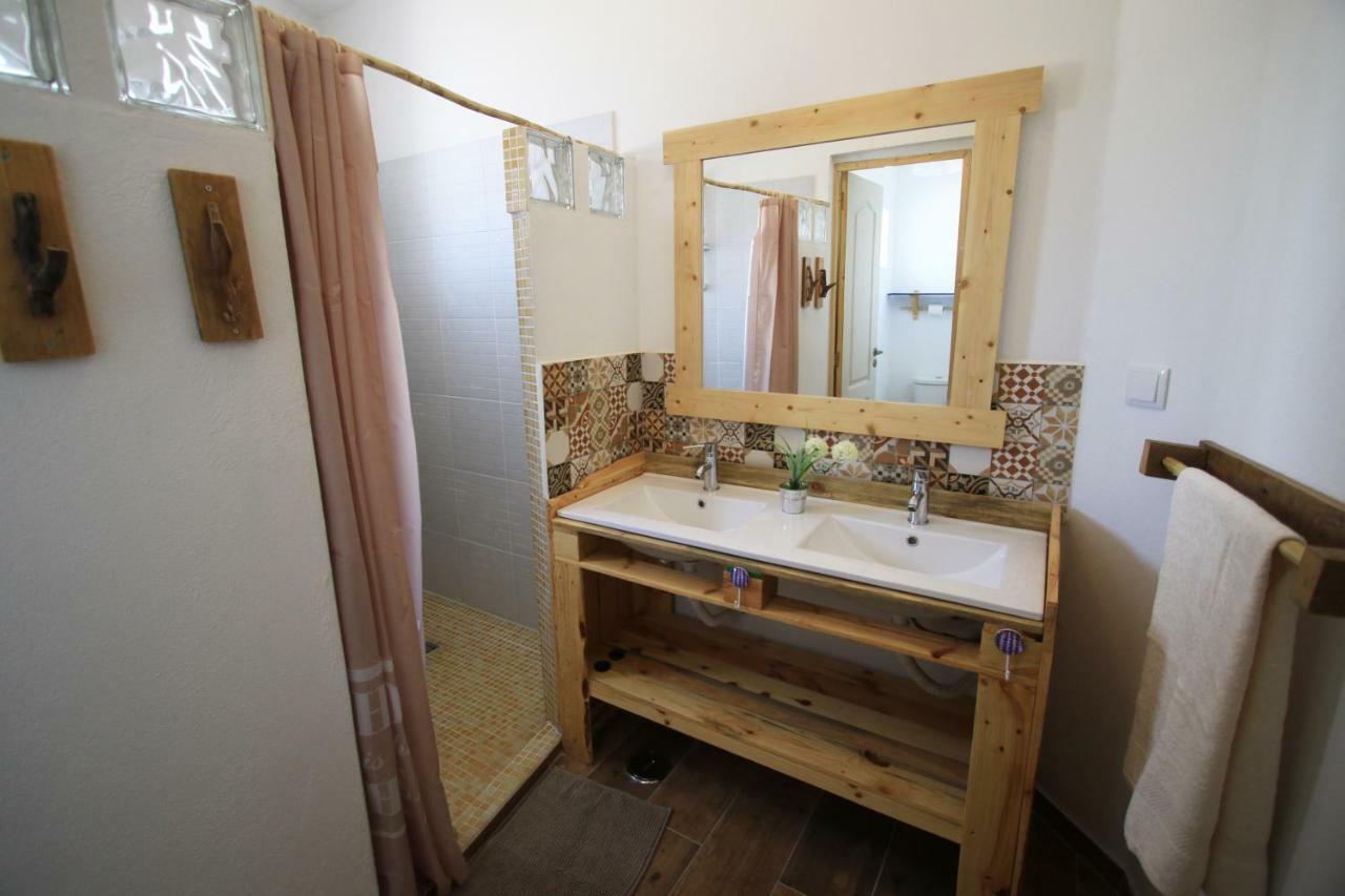 Blacksheep Sagres Guesthouse & Surf Esterno foto