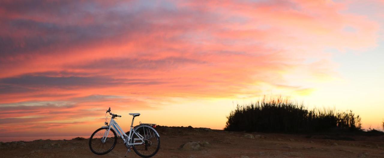 Blacksheep Sagres Guesthouse & Surf Esterno foto